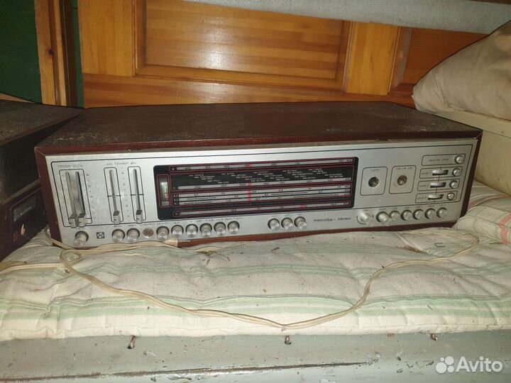 Виниловый проигрыватель СССР