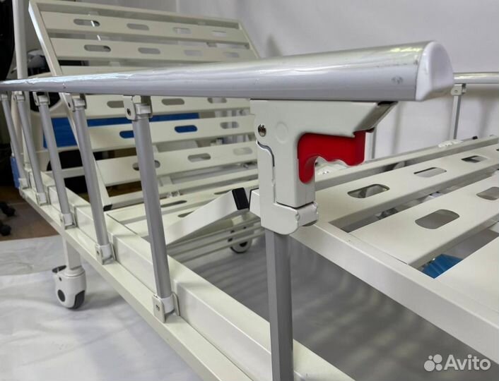 Медицинская функциональная кровать