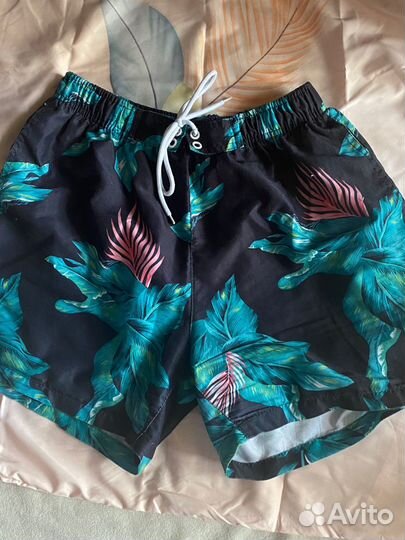 Шорты женские