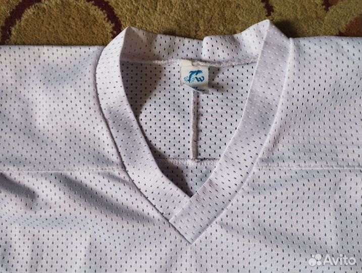 Хоккейная футболка