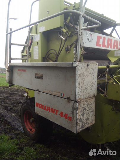 Пресс-подборщик Claas Rollant 44, 1990