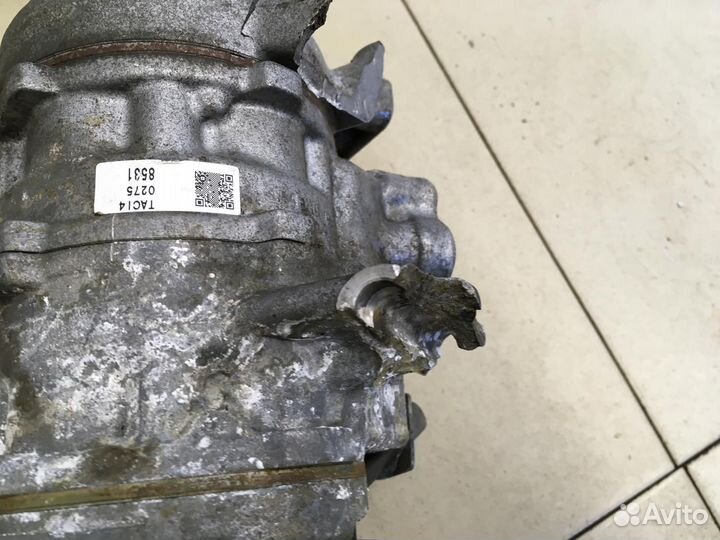 Компрессор системы кондиционирования Hi Lux 2015