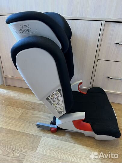 Детское АВТОМОБИЛЬНОЕ кресло от 15 до 36 кг