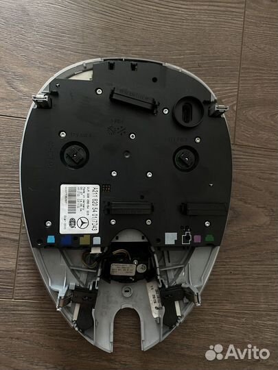 Плафон потолочный Mercedes E-Class W211