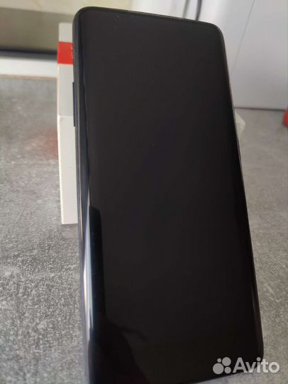 One plus 7 pro 8/256