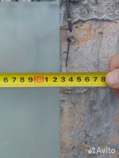 Дверь стеклянная