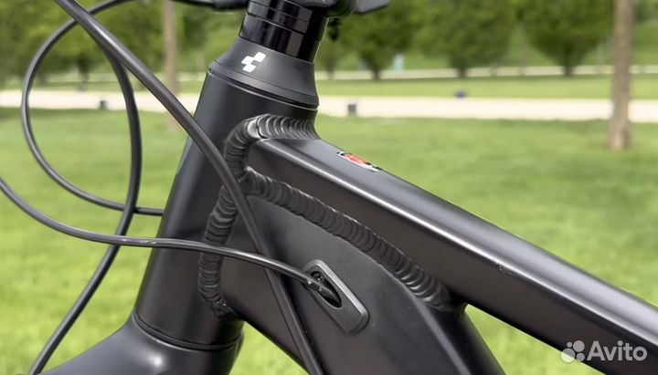 Велосипед cube (2023) рама 20