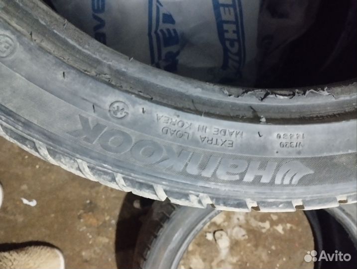 Hankook Winter I'Cept Evo2 W320 235/40 R18