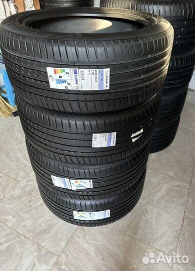 Michelin Pilot Sport 4 SUV 285/45 R22