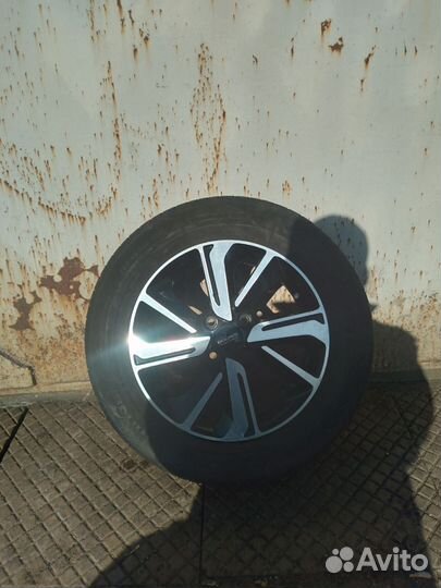 Колеса в сборе r15 летние