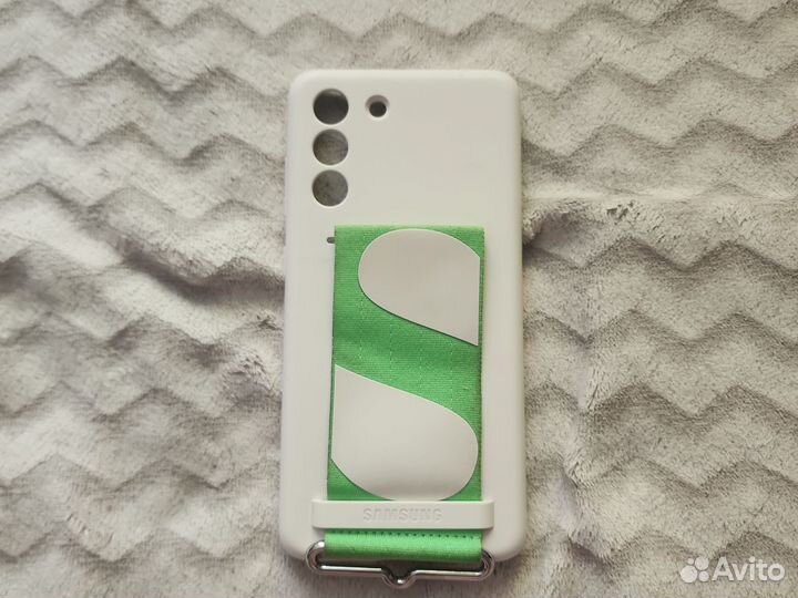 Чехол Silicone Cover with Strap Samsung S21 FE