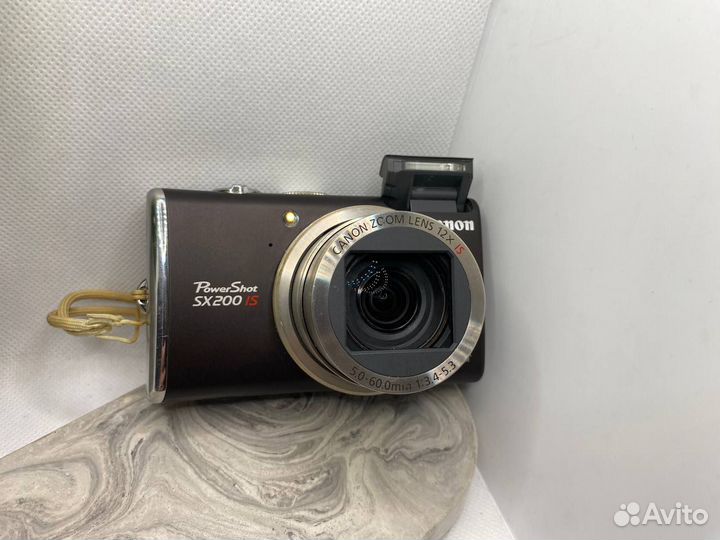 Компактный фотоаппарат Сanon