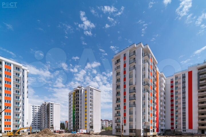 2-к. квартира, 63 м², 2/12 эт.