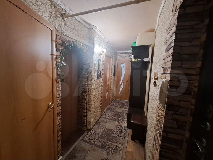 2-к. квартира, 43,2 м², 1/9 эт.