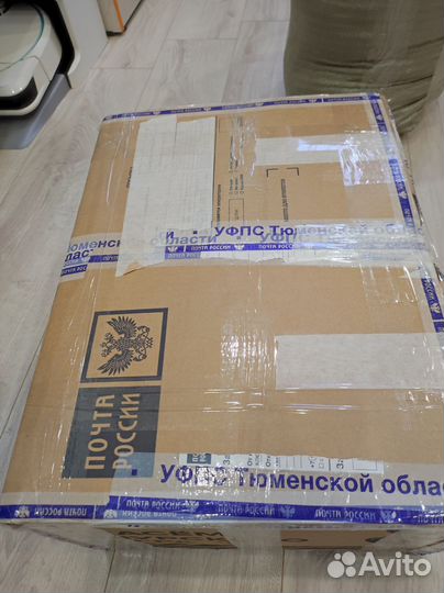 Коробка с газетной продукцией