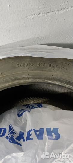 Pirelli Ice Zero 205/55 R16 94T