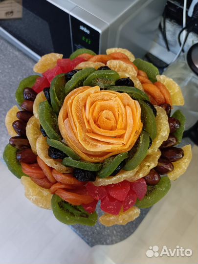 Букет из сухофруктов