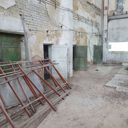 Склад, производство от 700 м² до 1200 м²