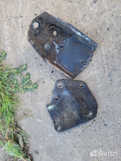 Кронштейн двигателя москвич 412