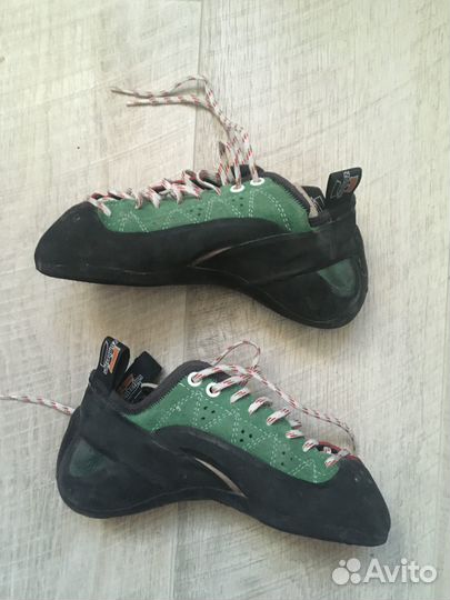 Скальные туфли zamberlan