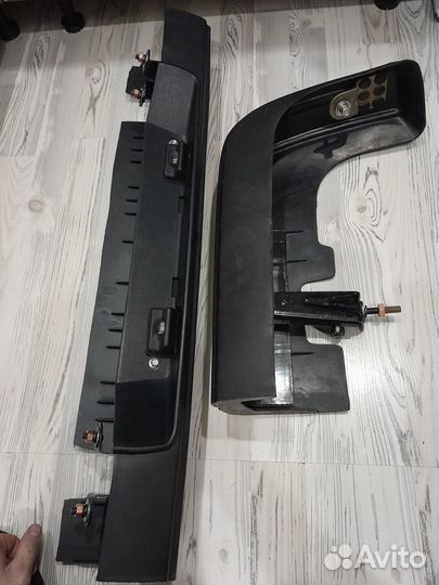 Бампер волга универсал 31022 310221 нов середина