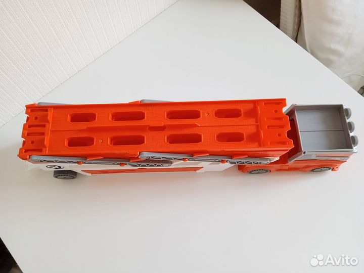 Hot wheels автовоз