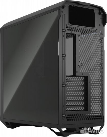 Fractal Design Torrent + Ryzen 9 3900x+B550+16gb