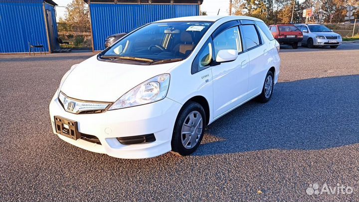 Honda Fit Shuttle 1.5 CVT, 2012, 100 000 км