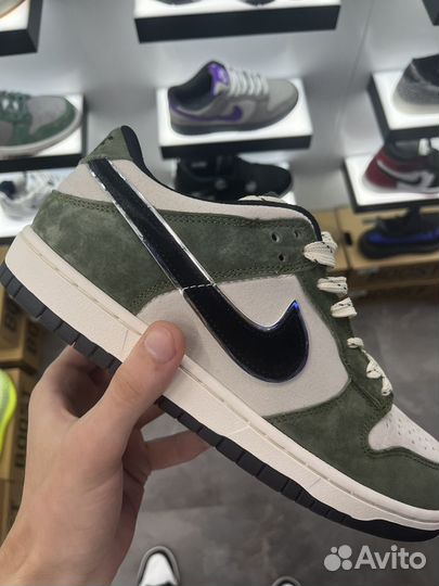 Кроссовки Nike dunk