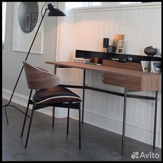 Стул кухонный металлический