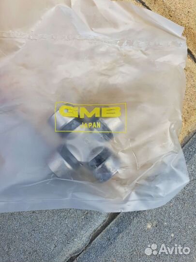 Крестовина GMB