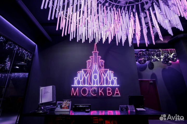 Специалист в ночной клуб