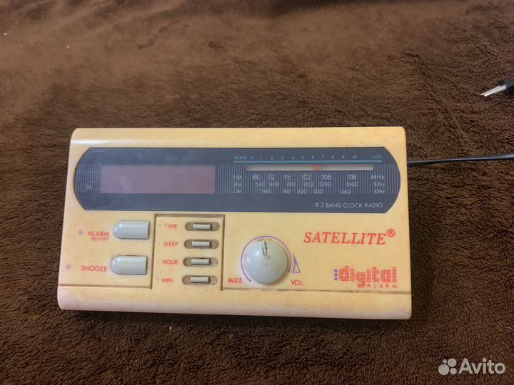 Satellite digital alarm радио-двухдиапазонный