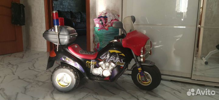 Детский электромобиль