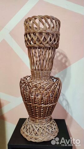 Ваза из лозы