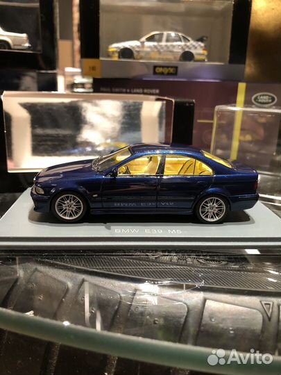 Bmw e39 m5 1:43 neo