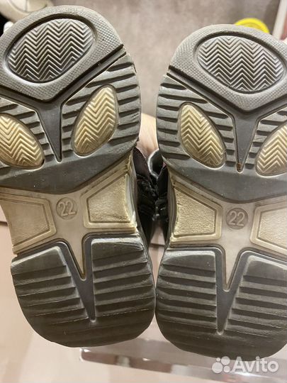 Ботинки на девочку 22 размер