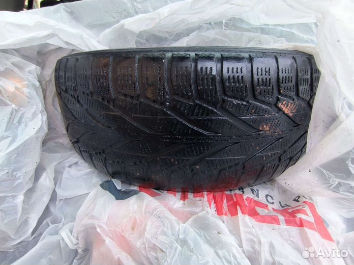 Nokian Tyres Hakkapeliitta R2 SUV 215/65 R16 102R