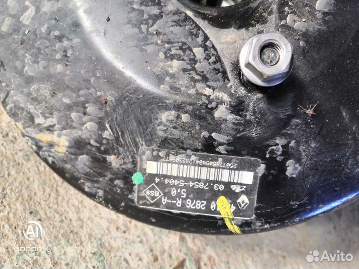 Вакум усилитель Renault Duster 1.6 4x4 2012 K4M606