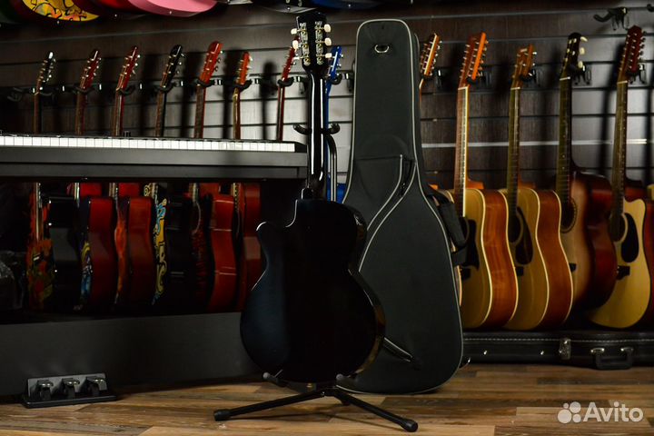 Акустическая гитара Prado + Аксессуар