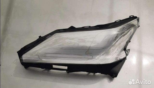 Стекло фар lexus IS (2018-2020)