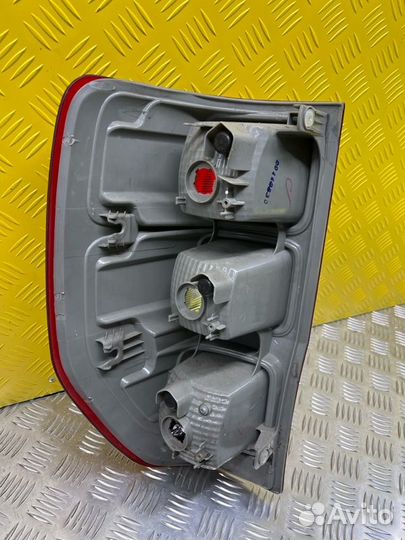 Фонарь задний правый, Ford Ranger III (2011-2019) 2013