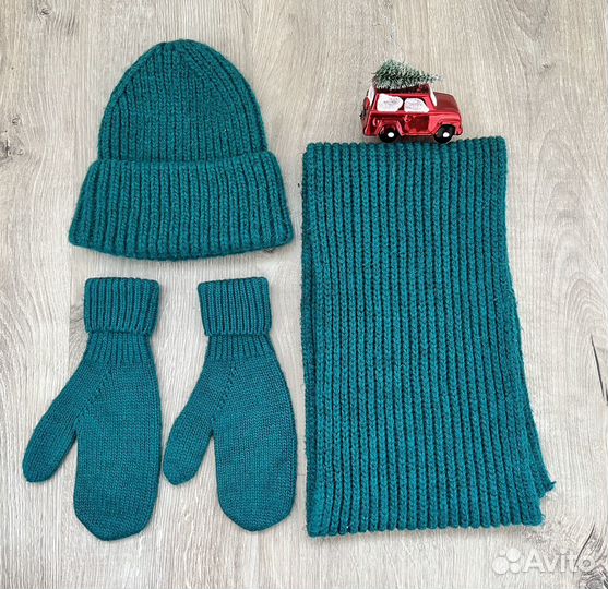 Коплект шапка, шарф, варежки