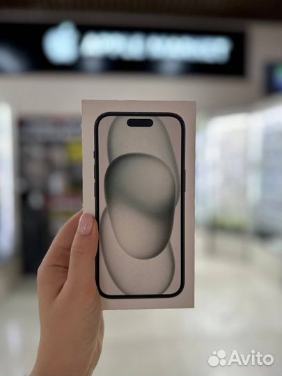 iPhone 15, 128 ГБ