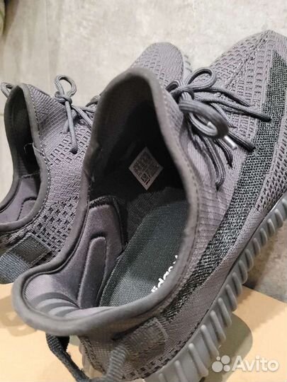 Кроссовки adidas yeezy boost 350 v2