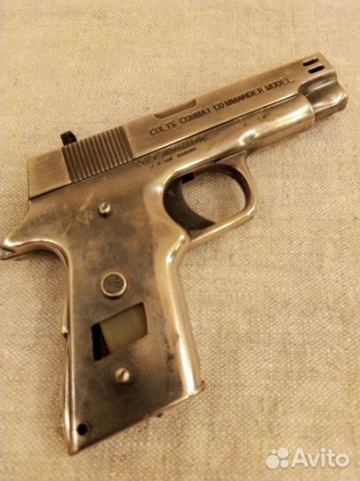 Зажигалка пистолет colt