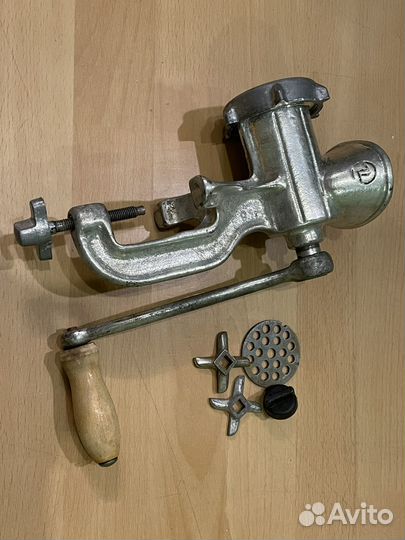 Мясорубка ручная чугунная СССР
