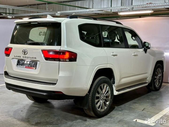 Toyota Land Cruiser 3.3 AT, 2022, 25 км