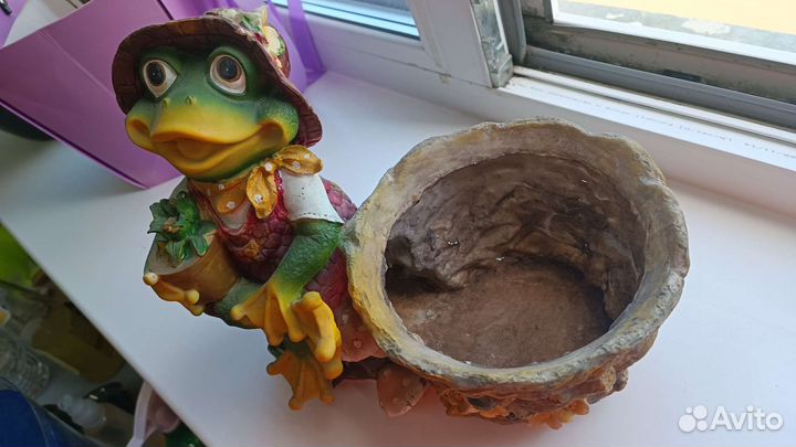 Кашпо горшок для цветов