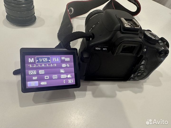 Зеркальный фотоаппарат canon 600d